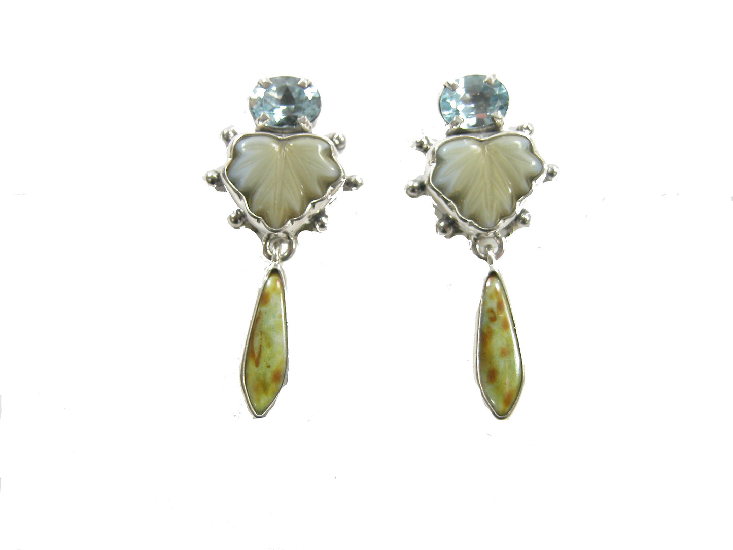 29413 Vintage Glass Blue Topaz Sterling Silver Dangle Earring