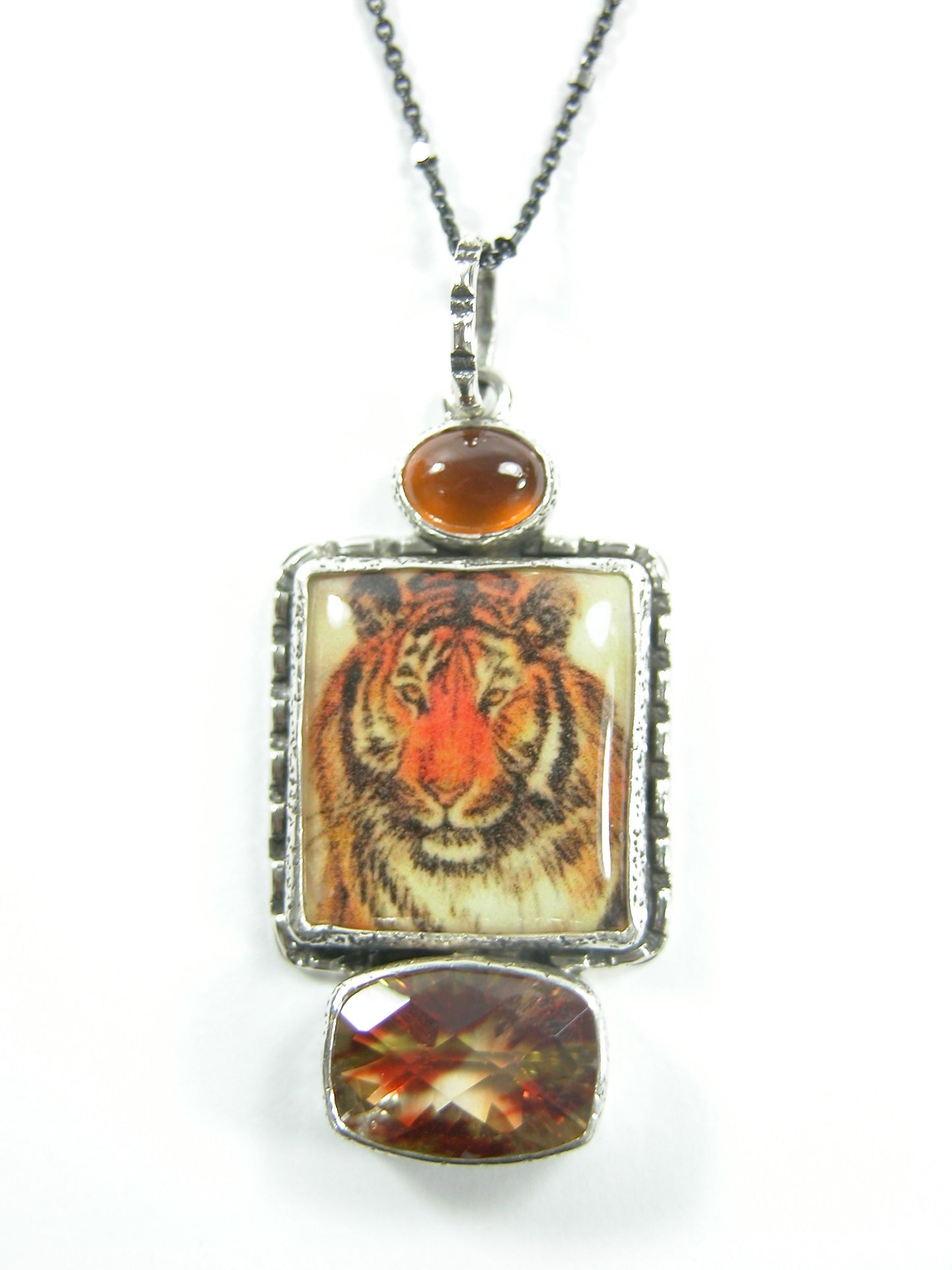 29612A Hand Made Tile Cheetah Necklace