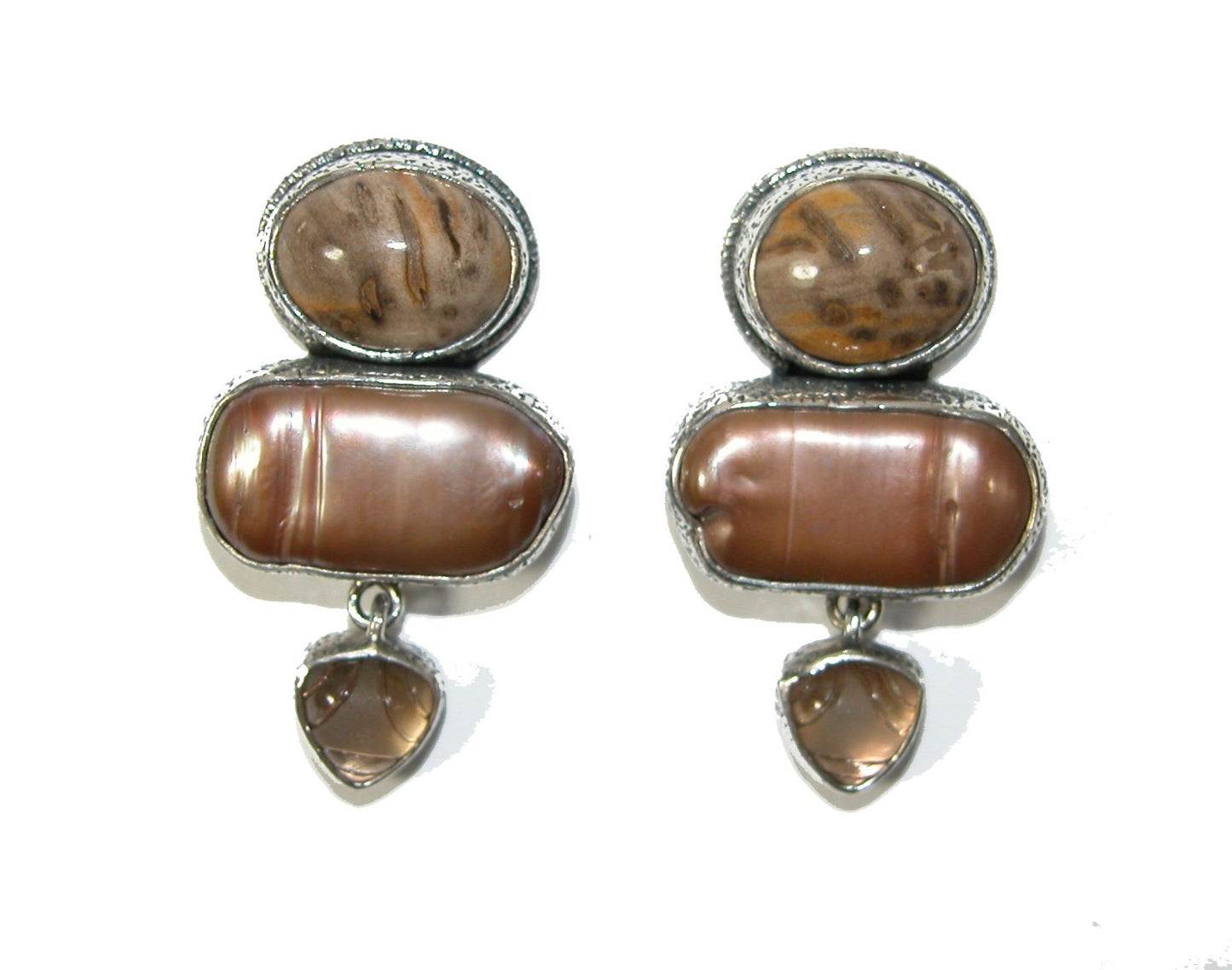 30803 Petrified Palm Wood Freshwater Pearl Earring