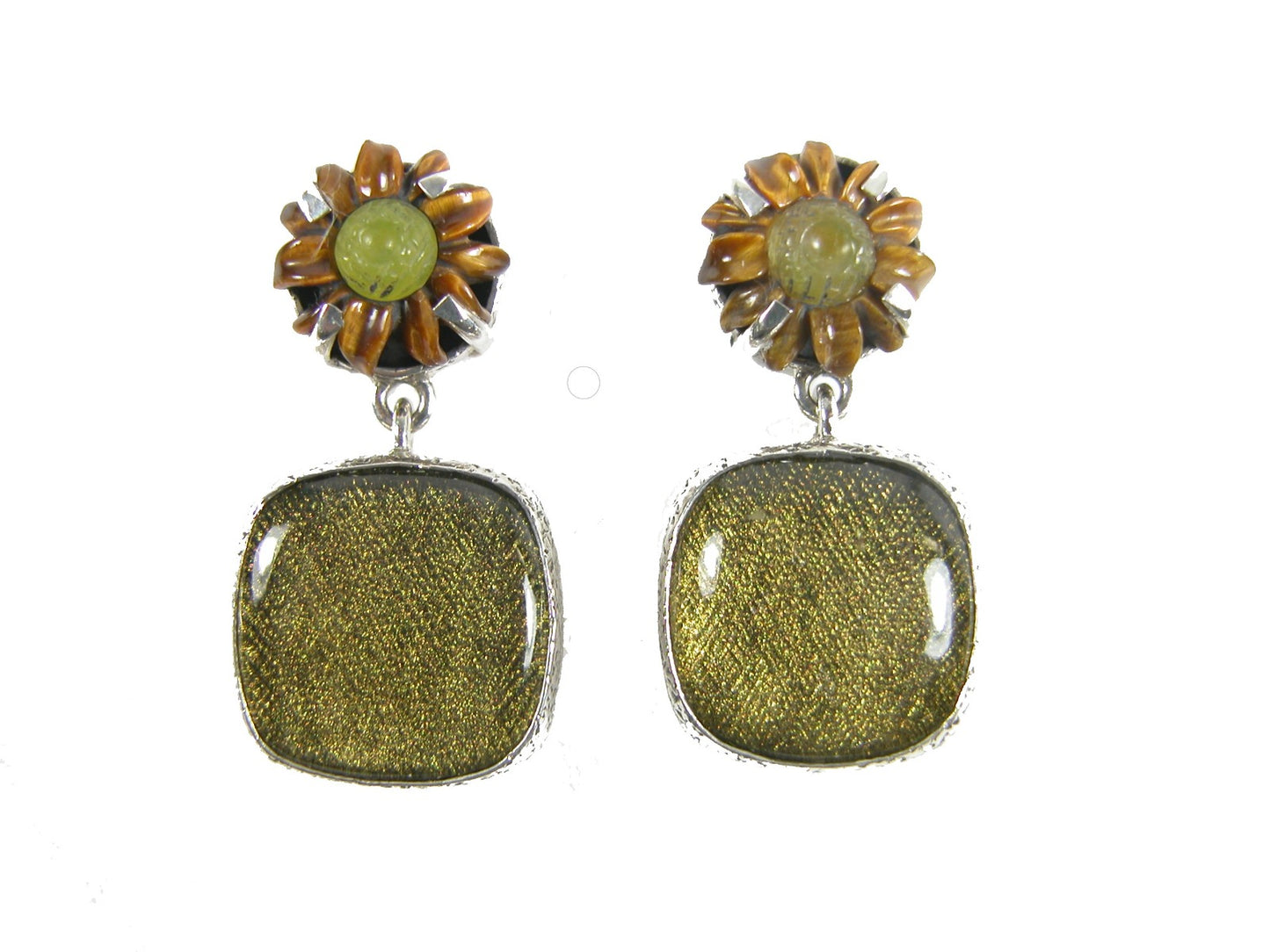 31107 Tapestry under Quartz and Tiger's Eye Sterling Silver Earring