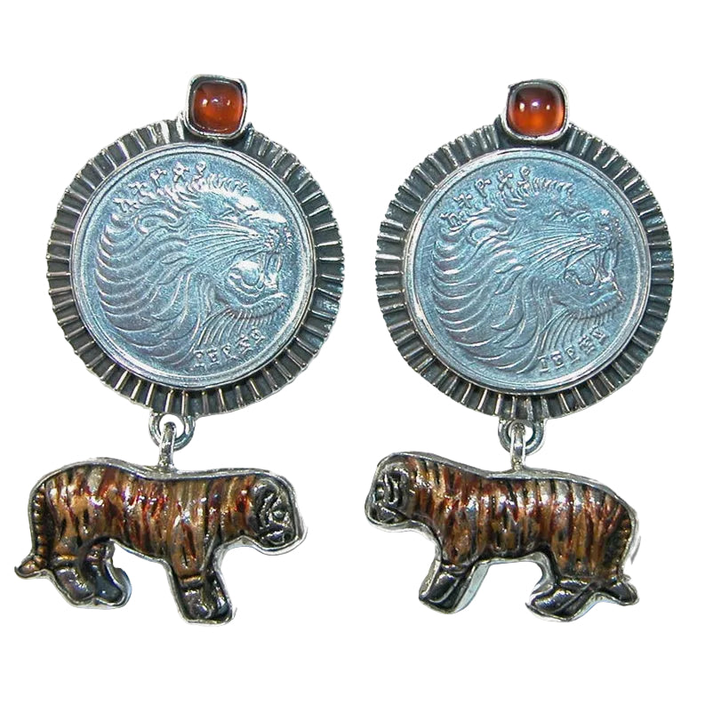 31508 Hessonite Hand Enameled Lion Collectible Coin Sterling Silver Earring
