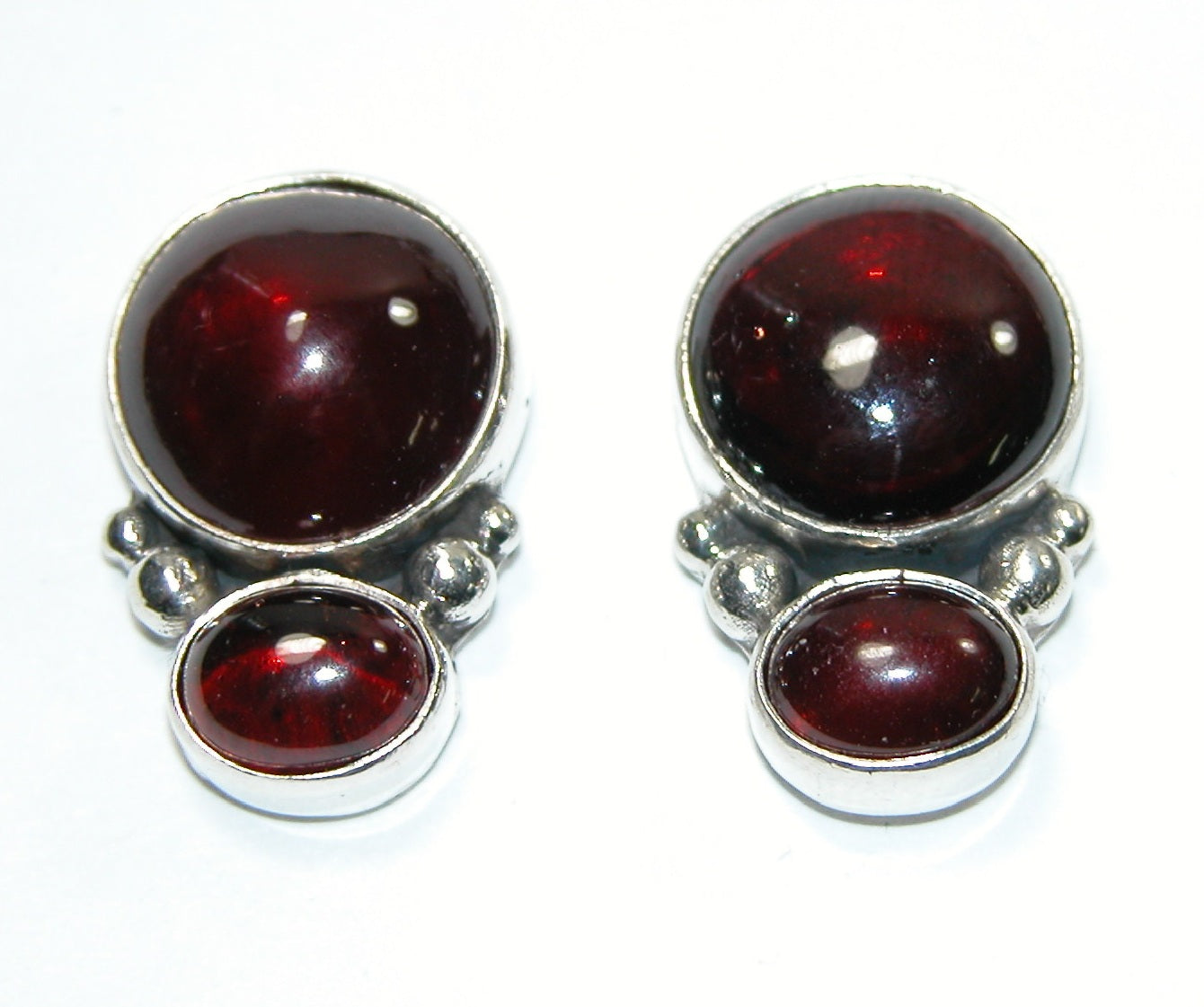 33232 Garnet 2 Stone Sterling Silver Earring