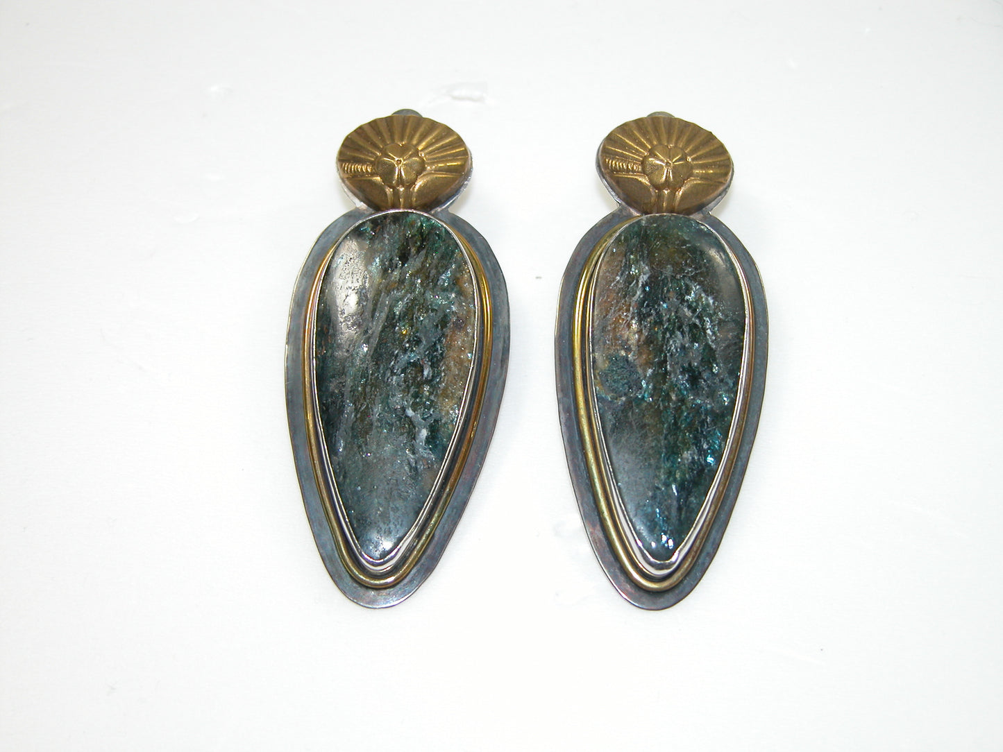 33946 Black Apache Gold Teardrop Sterling Silver Earrings