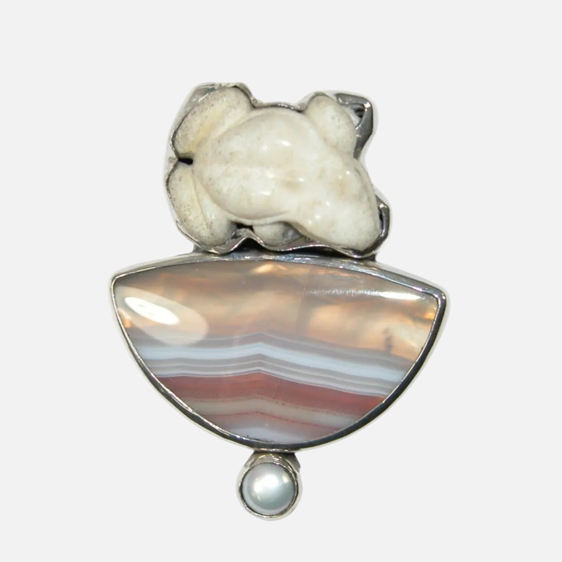 34176 Carved Frog, Agate Sterling Silver Pin / Pendant