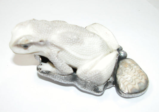 34352 Carved Fallen Antler Frog Pearl Sterling Silver Pin and pendant