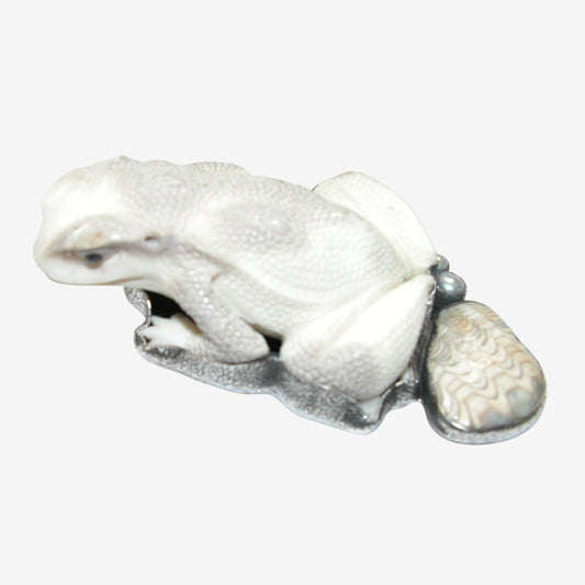 34352 Hand-Carved Antler Frog, Petrified Shell Pin / Pendant
