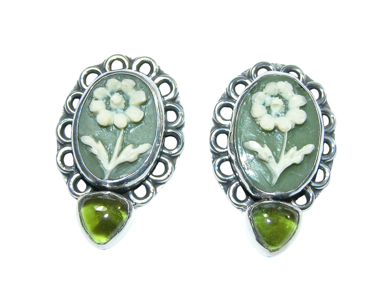 34371 Carved Green Floral Cameo Peridot Sterling Silver Earring