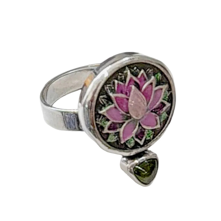39580B Hand-Enameled Lotus, Peridot Ring
