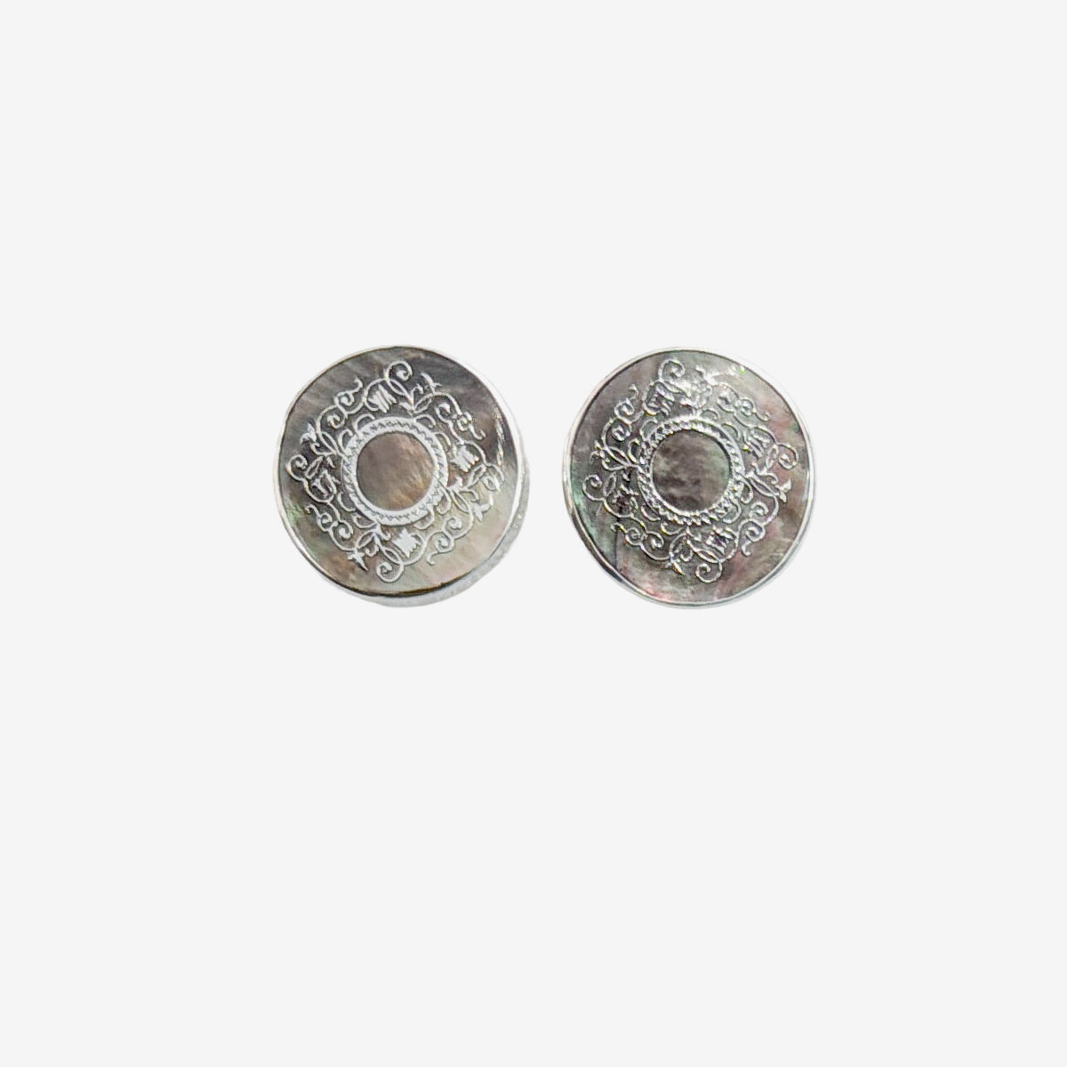 39623 Mother of Pearl Sterling Silver Earrings