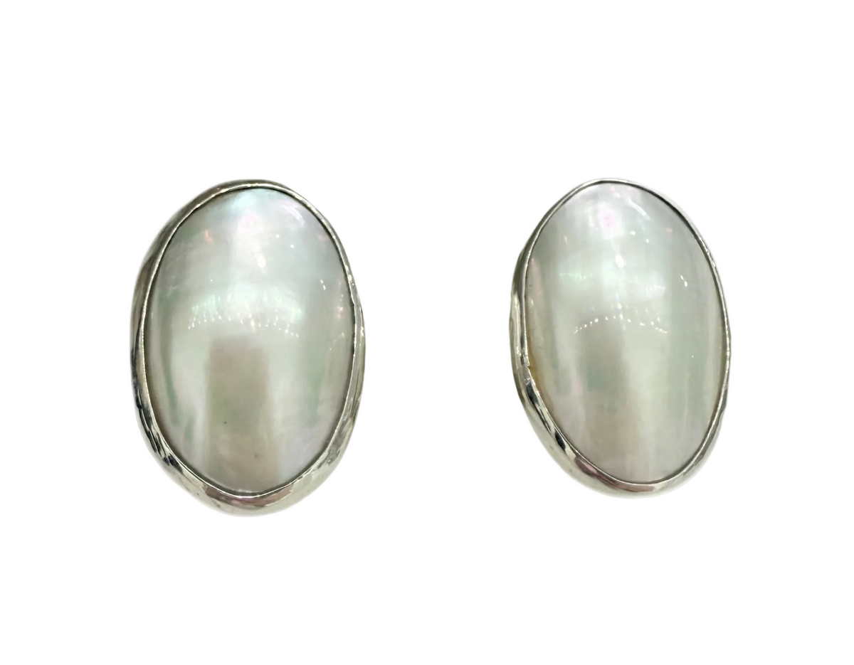 33506 Mabe Pearl Sterling Silver Earrings