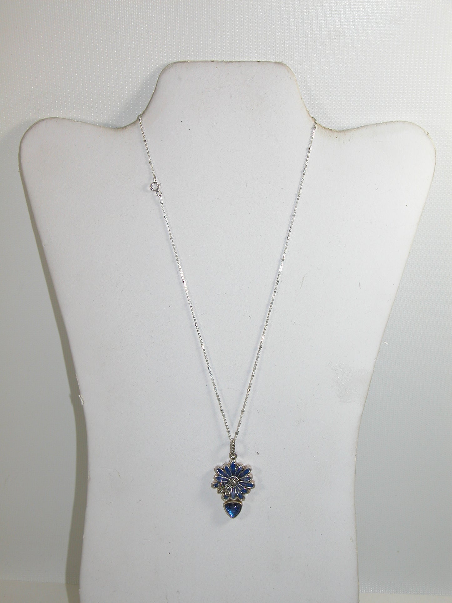 31154B Hand Enameling Flower Celestial Quartz Sterling Silver Necklace