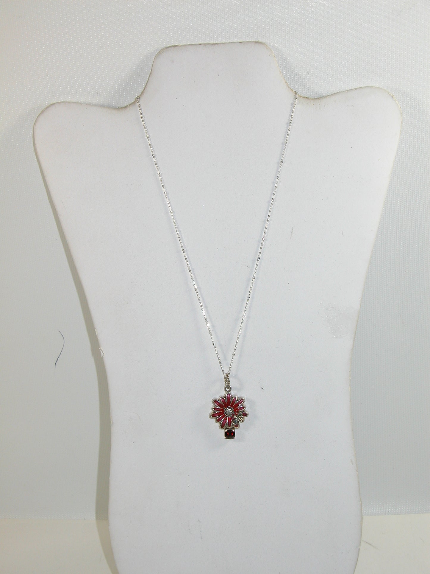 31154 Garnet, Hand Enameling Sterling Silver Necklace