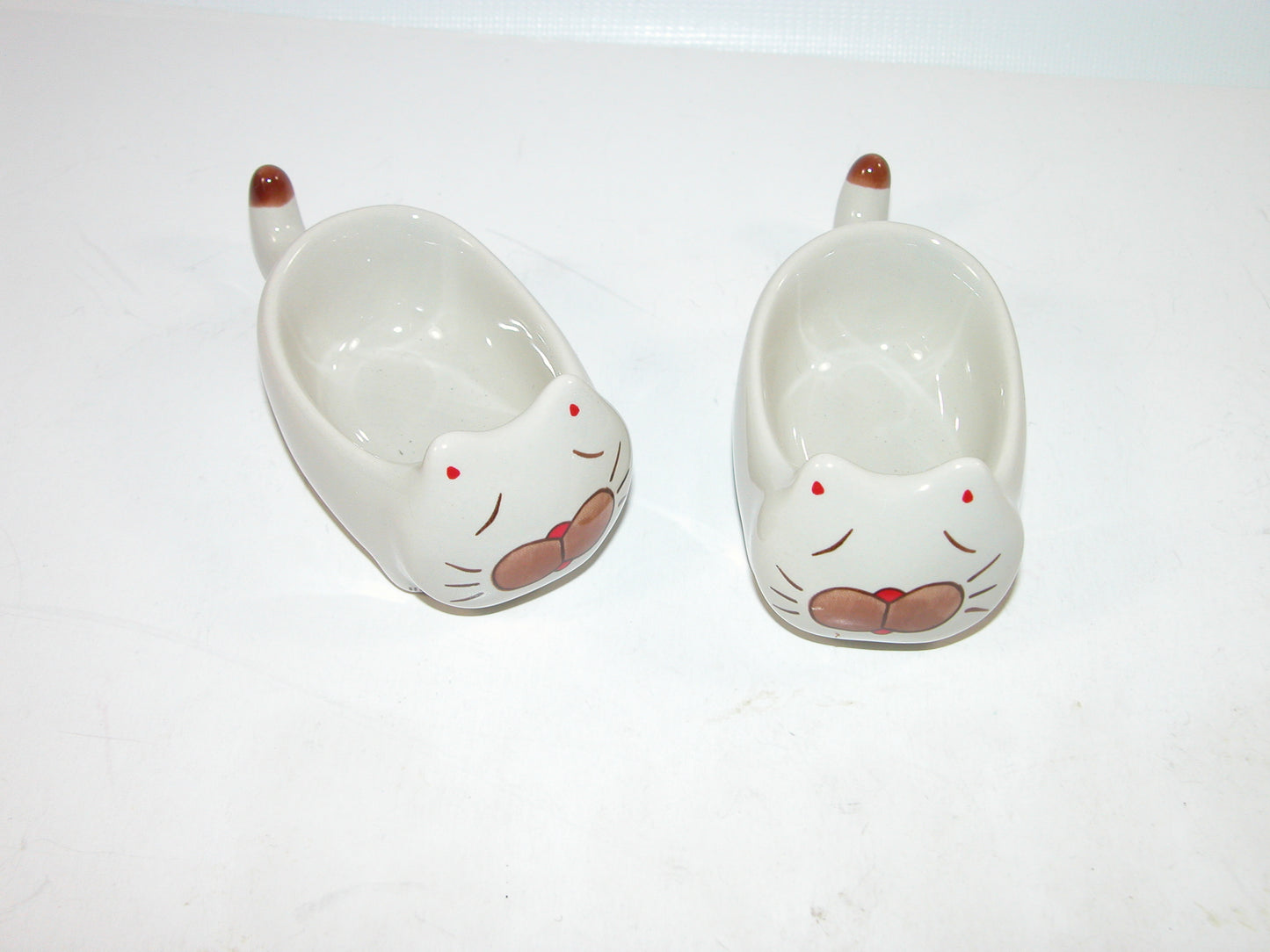 Cat Dish with Tail GF3260