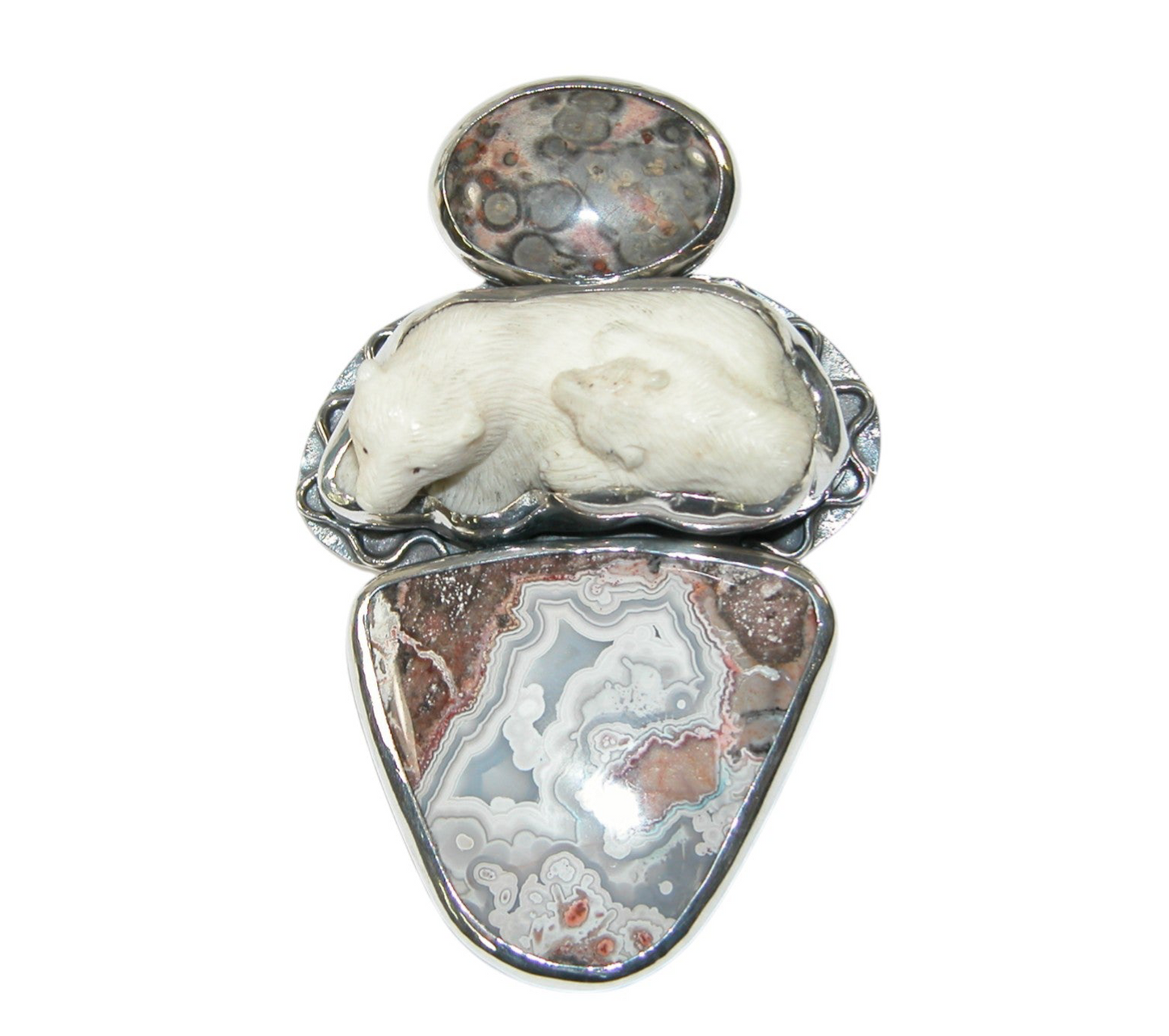34185 Hand Carved Bear, Agate, Pin & Pendant