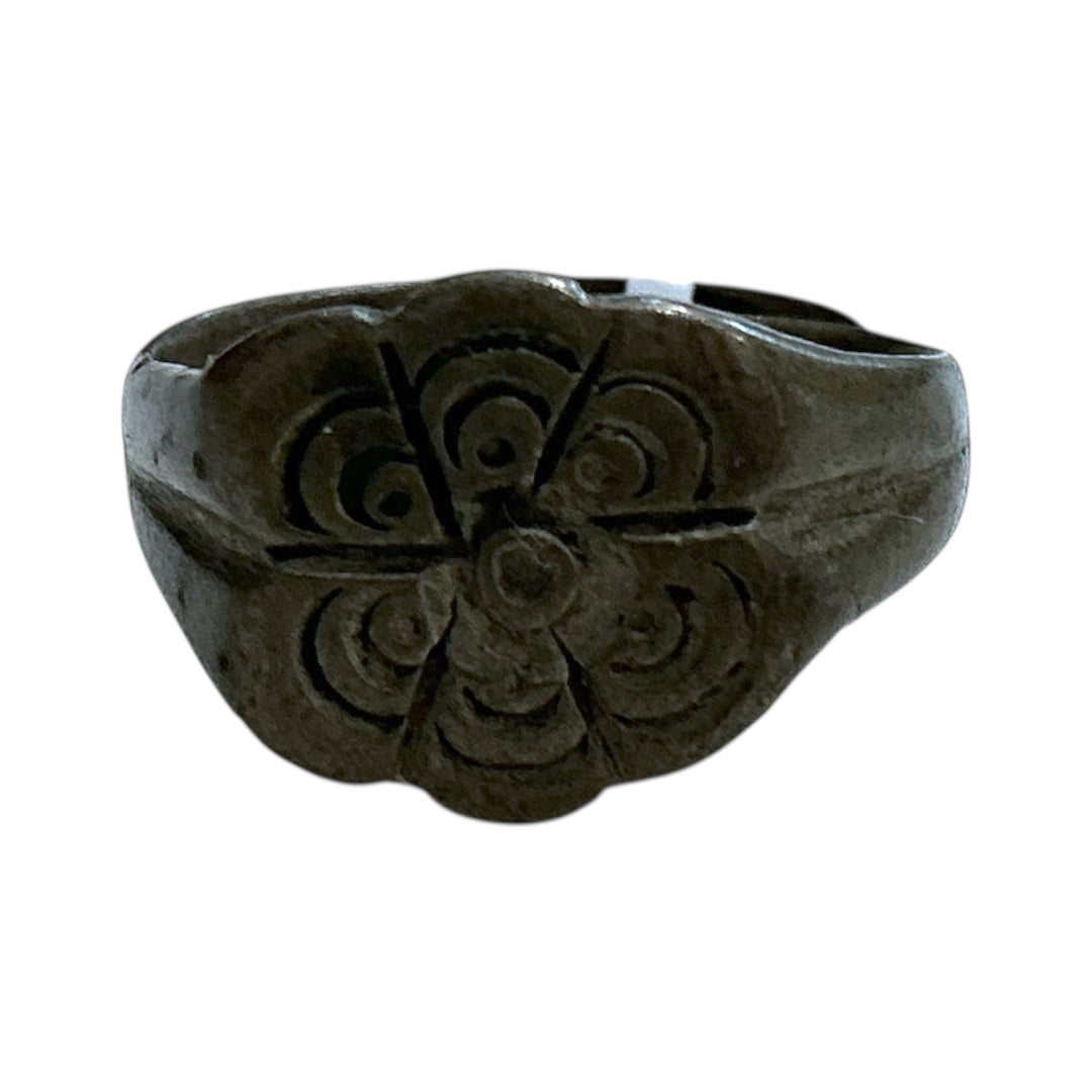 RING15 Antique Ring