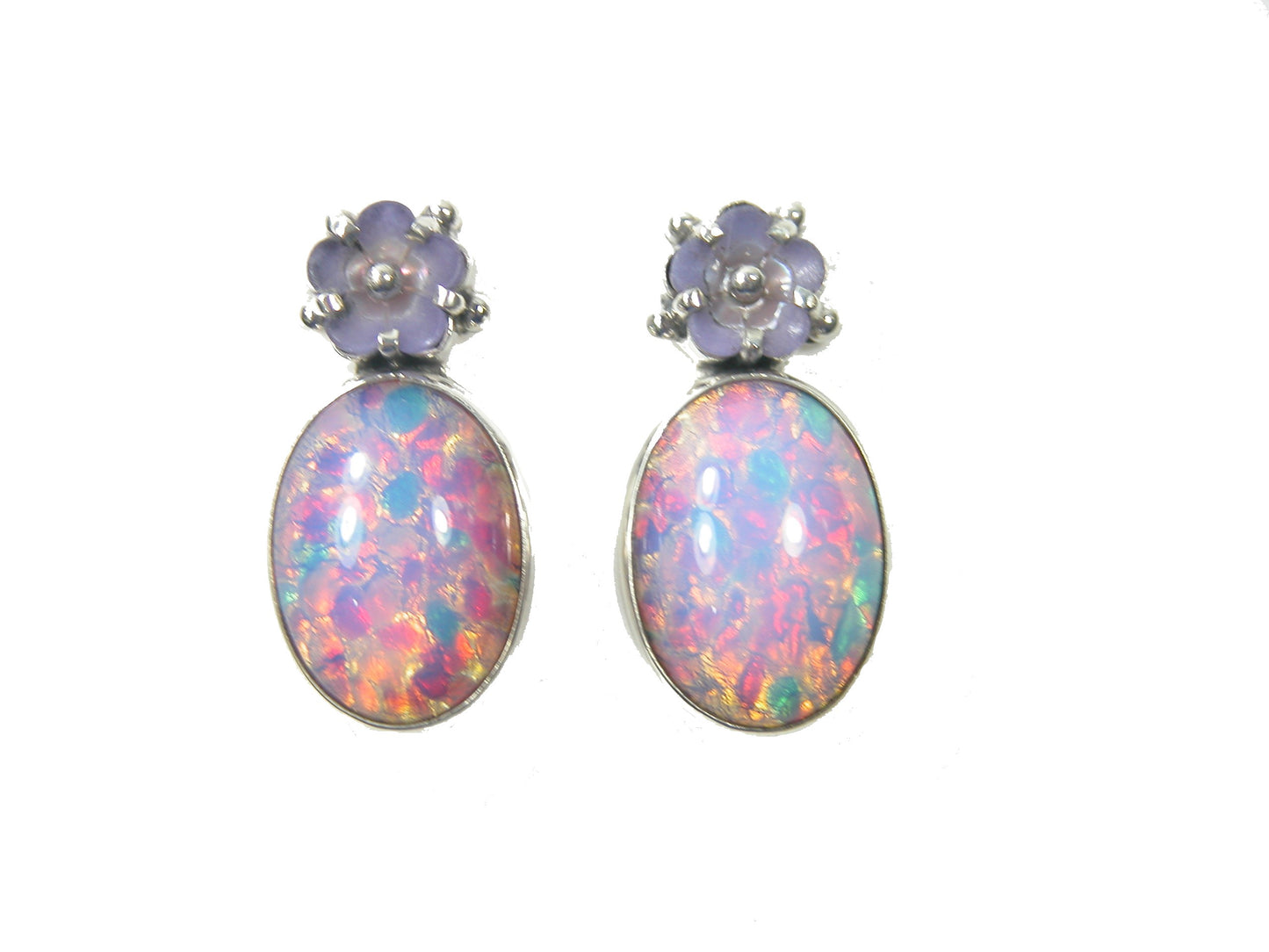 29184 Mother of Pearl Flower Sterling Silver Earrings