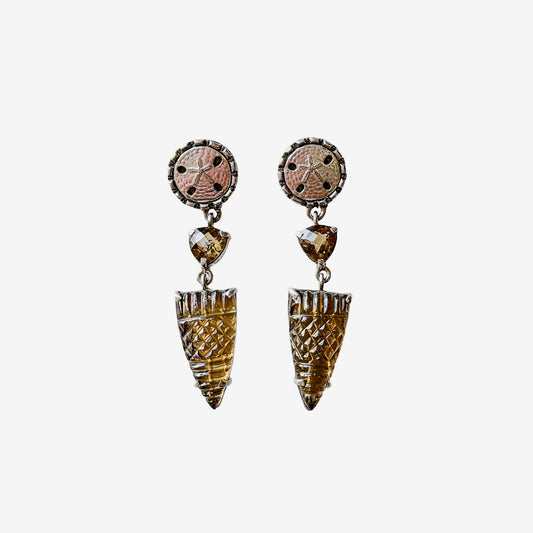 18891D Hand-Carved Whiskey Quartz, Sand Dollar Earrings