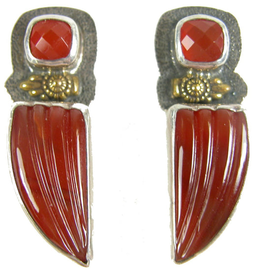 19266 Carved Carnelian Sterling Silver Earring