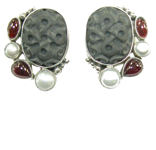 20190 Garnet Freshwater Pearl Sterling Silver Earrings