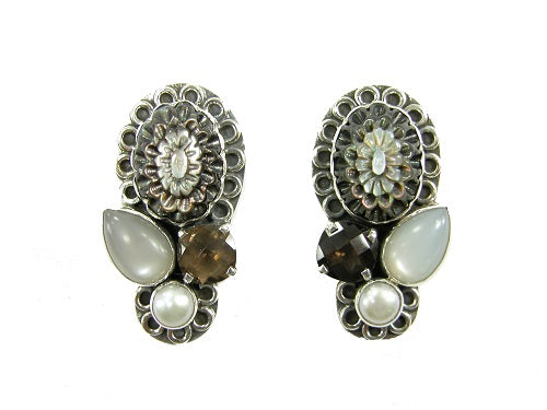 20728 Mother of Pearl Moonstone Sterling Silver Earrings