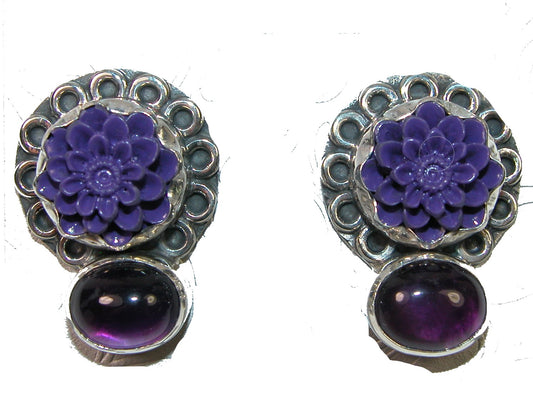 20870 Carved Flower Amethyst Sterling Silver Earring