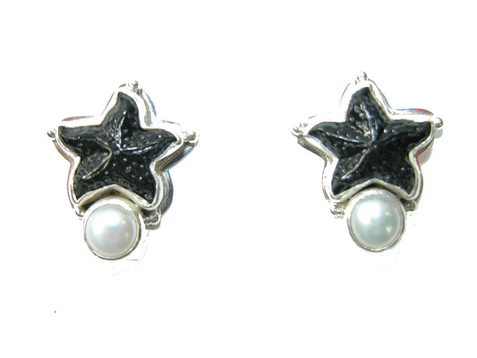 29555 Black Star Fish with Freshwater Pearl Sterling Silver Earring