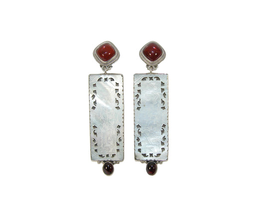 30979A Garnet, Antique MOP Sterling Silver Earrings