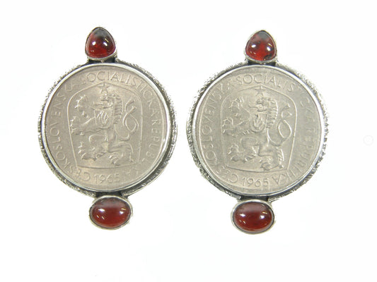 31372 Lion Coin Garnet Sterling Silver Earrings