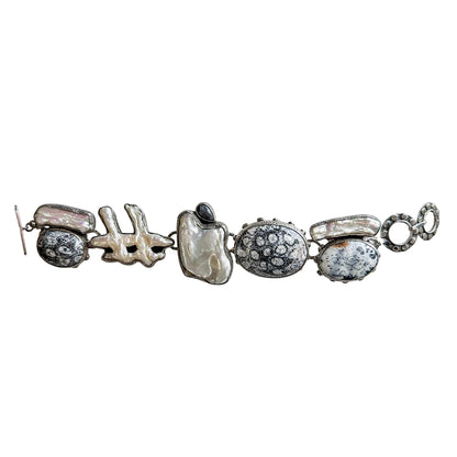 33547 Fossil Coral, Agate, Freshwater Pearl Bracelet