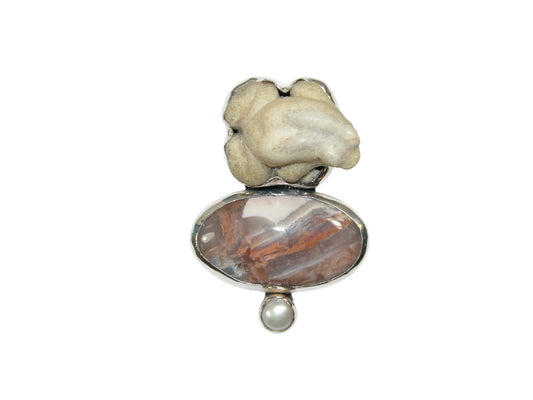34176A Frog Carved Antler, Agate, Freshwater Pearl, Sterling Silver Pin and Pendant