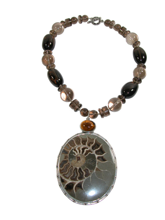 34432 Ammonite Smoky Quartz Gemstone Necklace