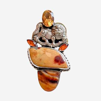 39646 Antique Silver Foodog, Agate Pin / Pendant