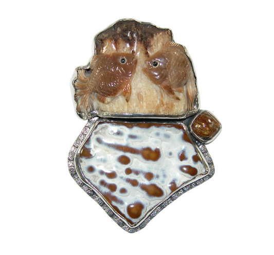 34160 Hand Carved Fish, Rutillated Quartz