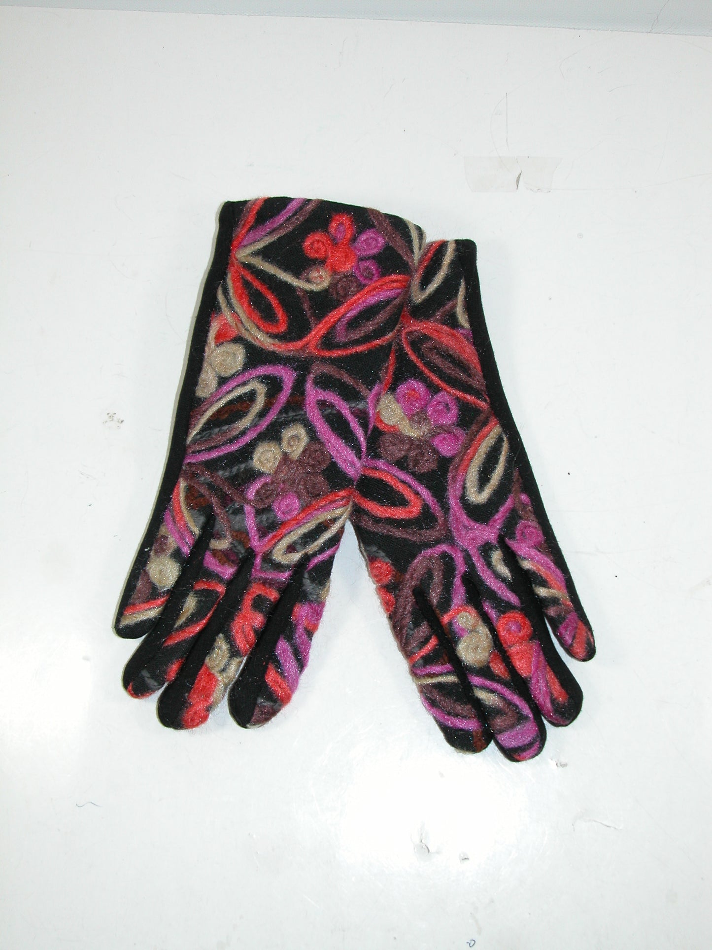 Felted Pink and Lilac Colors Glove GF5113