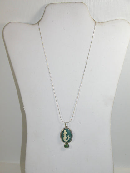 31353 Mermaid Cameo Seashell Hand Enameling Necklace