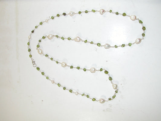 N3010P Pearl Peridot