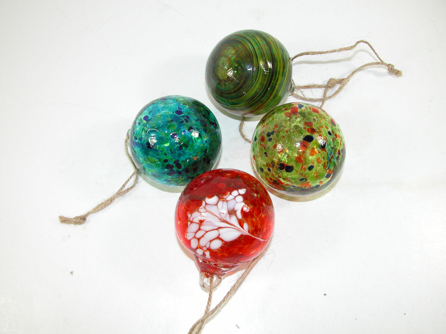 Handblown Glass Ornament GF3086