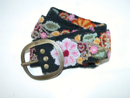 Embroidered Peruvian Belt Medium GF3180