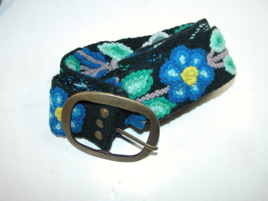 Embroidered Peruvian Belt Medium GF3185