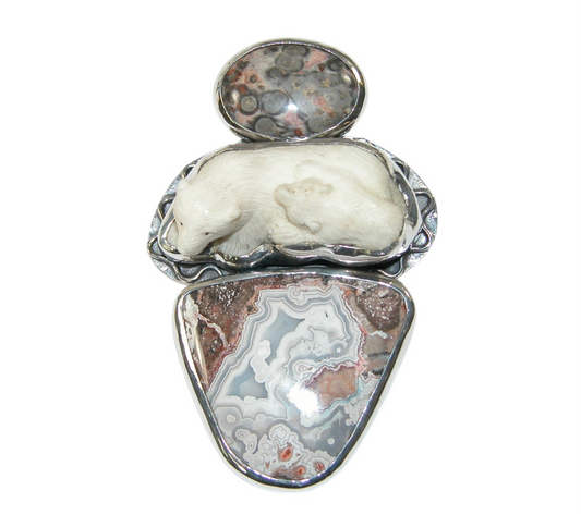 34185 Hand Carved Bear, Agate, Pin & Pendant