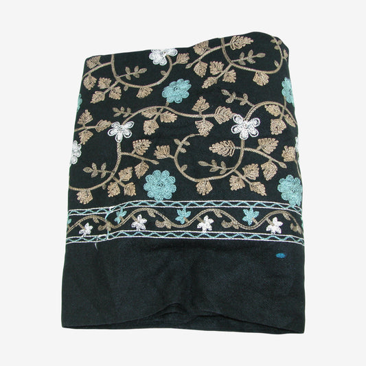 Embroidered Leaf Shawl, Black (GF3293)