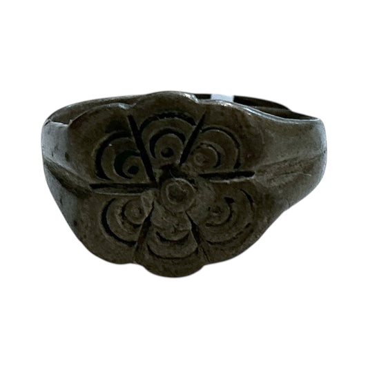 RING15 Antique Ring