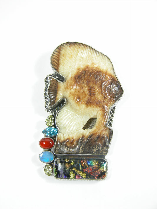 29718 Carves Fish Topaz Sterling Silver Pin Pendant