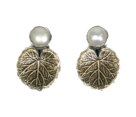29567G Freshwater Pearl Lilypad Sterling Silver Earrings