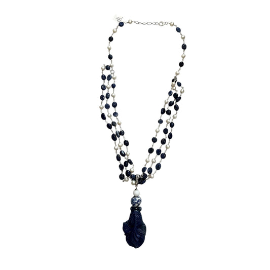 20795 Freshwater Pearl, Blue Lapis, Carved Fish Necklace