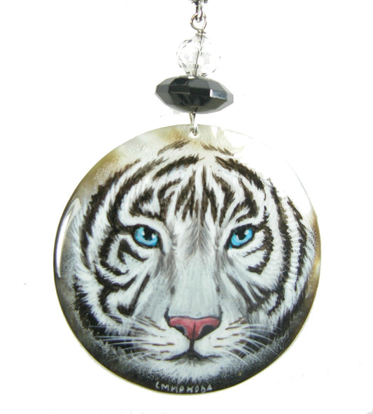 Hand Painted Tiger Mother of Pearl Pendant Crystal BeadNecklace