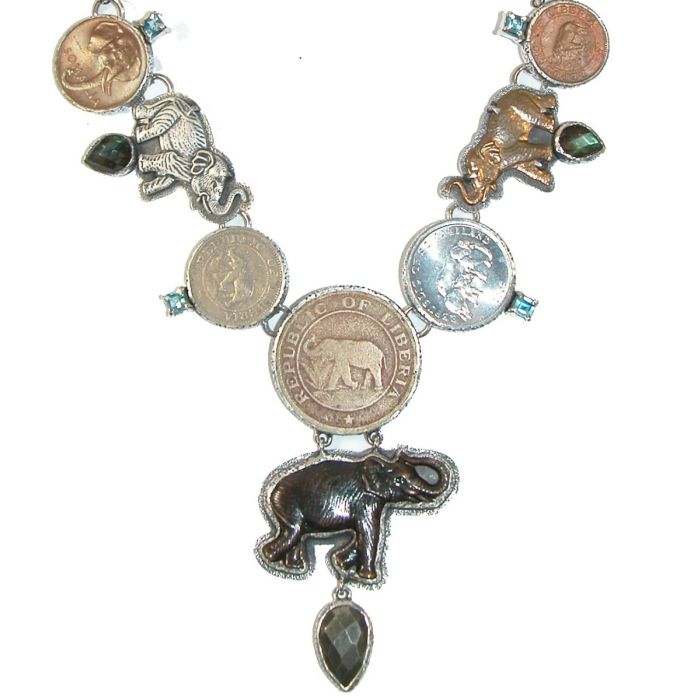 Blue topaz elephant outlet necklace